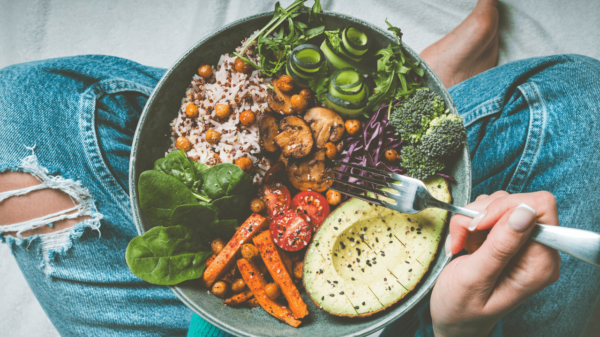 O preparo de refeições que explorem os grupos alimentares é essencial para uma dieta rica em nutrientes
