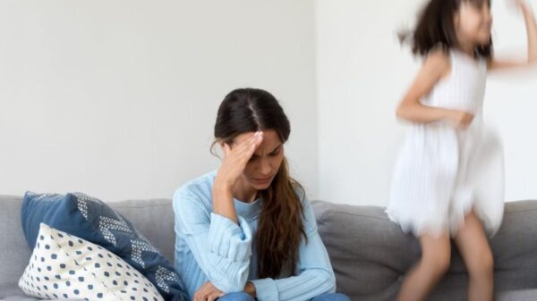 Burnout parental aparece nas férias escolares