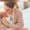 Mulher com bebê recém-nascido nos braços