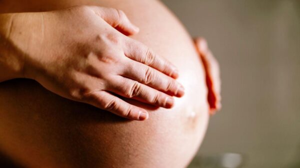 Imagem de uma barriga de uma mulher grávida