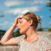 Veja como aliviar os sintomas da menopausa nos dias mais quentes