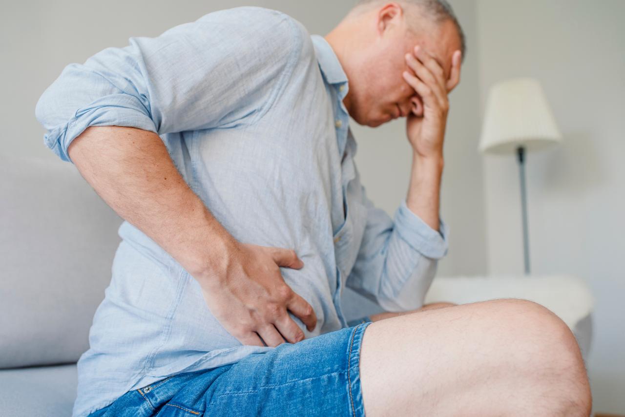 Gastroenterite pode surgir durante viagens e causar desconforto intestinal