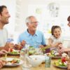Pessoas estão mais felizes em 2026, aponta pesquisa global
