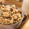 Granola pode ajudar no emagrecimento, mas exige atenção às porções