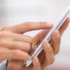 'WhatsAppite': Uso intenso de celular pode causar tendinite e outras lesões