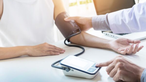 Medicamentos para pressão alta ajudam a controlar a hipertensão e prevenir complicações cardiovasculares