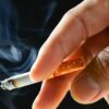 O cigarro voltou? Pneumologista alerta para nova geração de fumantes