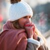 Frio constante nas mãos e pés pode indicar problema circulatório