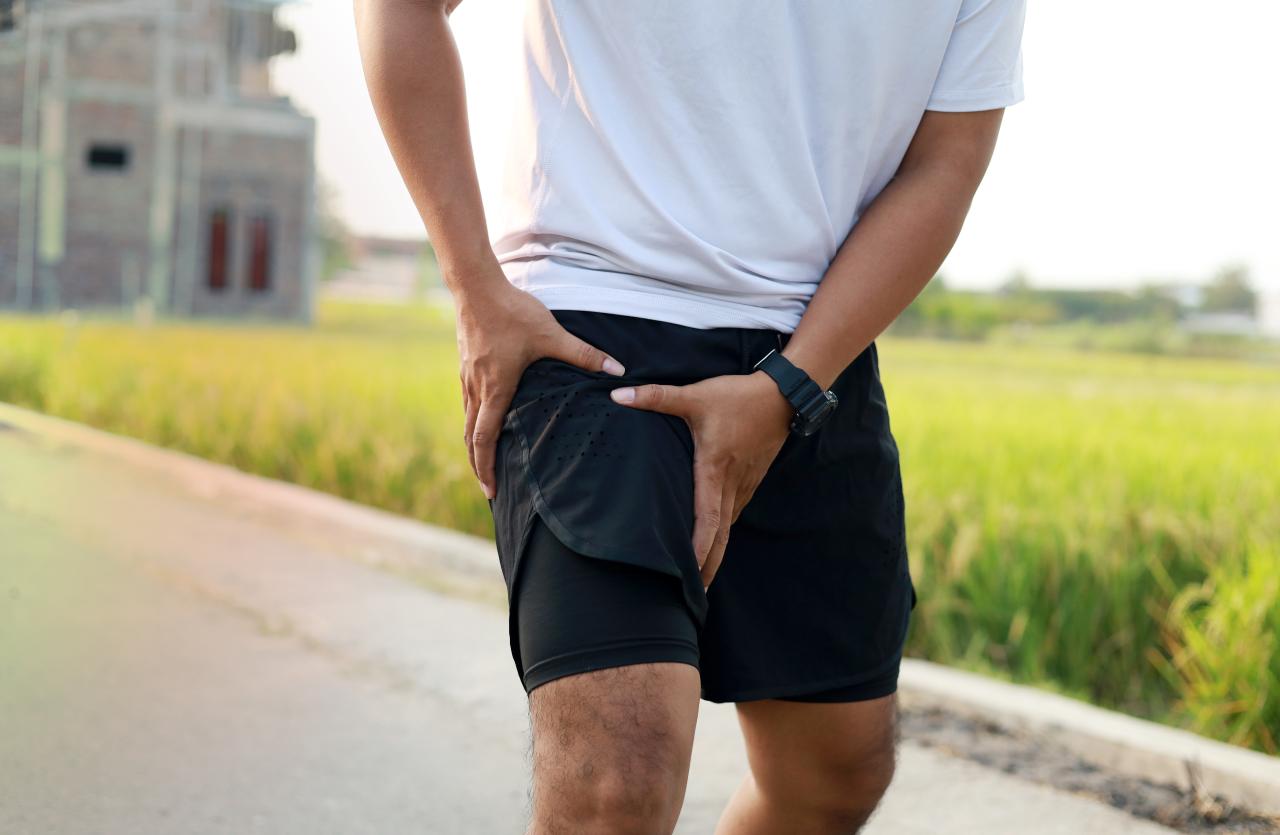 Dor na virilha durante os treinos nem sempre é muscular e pode indicar alterações na articulação do quadril