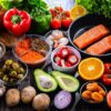 Alimentos ricos em vitaminas, minerais e antioxidantes podem contribuir para uma alimentação equilibrada e o bom funcionamento do sistema imunológico